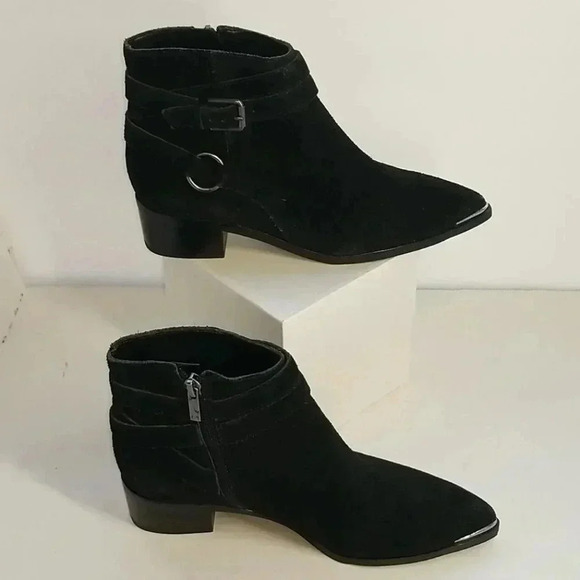 Marc Fisher booties a block heel and point toe - Picture 5 of 8